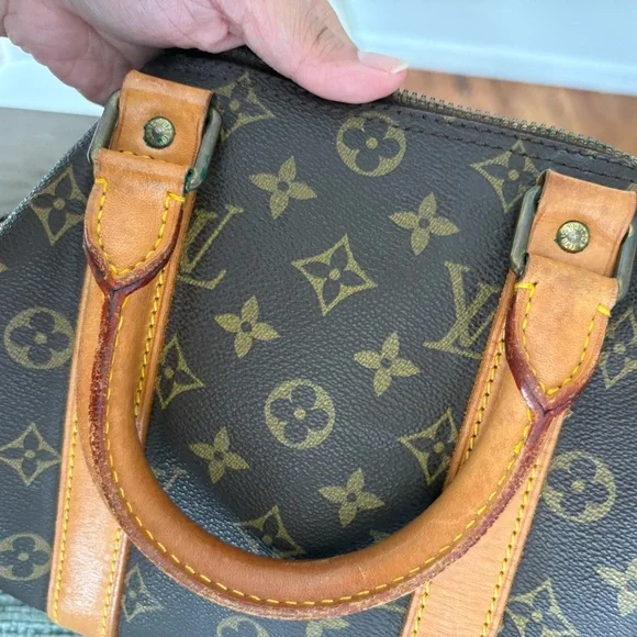 Louis Vuitton Keepall 45 - Picture 14 of 16